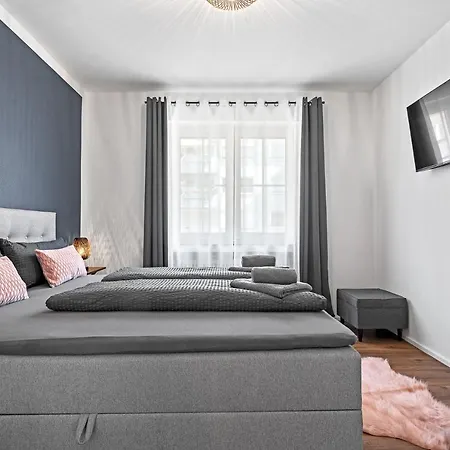 Dana Bodensee * Friedrichshafen